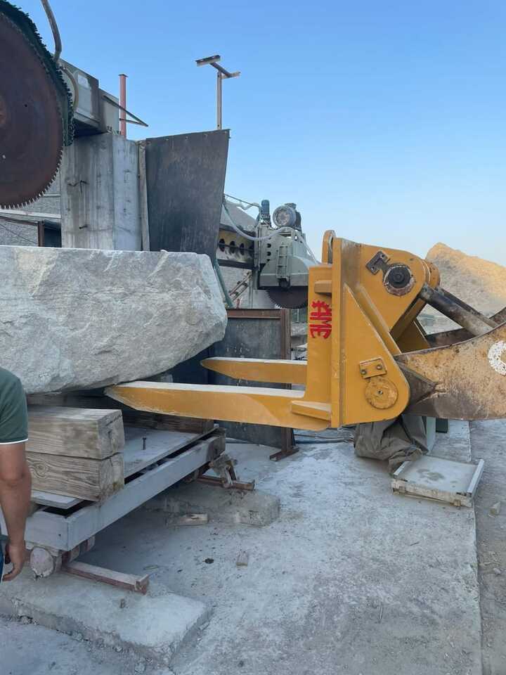 Marble Block Fork - Forks for Wheel loader: picture 1 Marble Block Fork - Forks for Wheel loader: picture 1