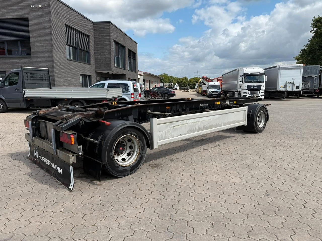Hüffermann HSM - Containeranhänger + TÜV NEU - Container transporter/ Swap body trailer: picture 4 Hüffermann HSM - Containeranhänger + TÜV NEU - Container transporter/ Swap body trailer: picture 4
