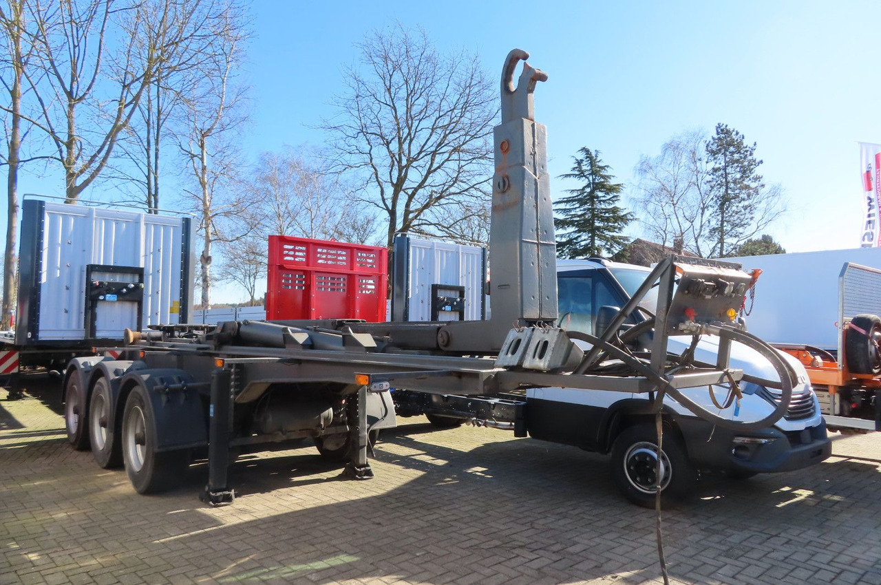 Krampe Auflieger Abrollkipper Hakenlift - Container transporter/ Swap body semi-trailer: picture 2 Krampe Auflieger Abrollkipper Hakenlift - Container transporter/ Swap body semi-trailer: picture 2