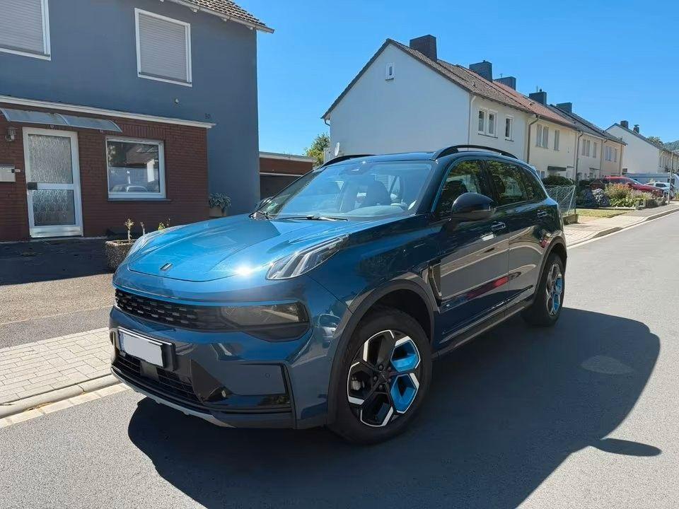 Lynk&Co 1.5 HEV Pano/SHZ/Navi/ Cam/PDC - SUV: picture 1 Lynk&Co 1.5 HEV Pano/SHZ/Navi/ Cam/PDC - SUV: picture 1
