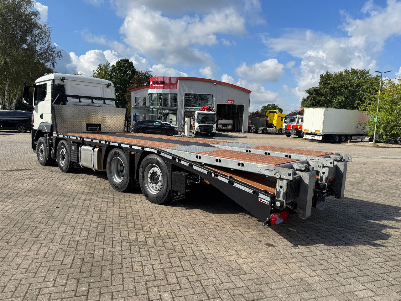 MAN TGS 35.520 Hydro Baumaschinentransporter - Tow truck: picture 3 MAN TGS 35.520 Hydro Baumaschinentransporter - Tow truck: picture 3