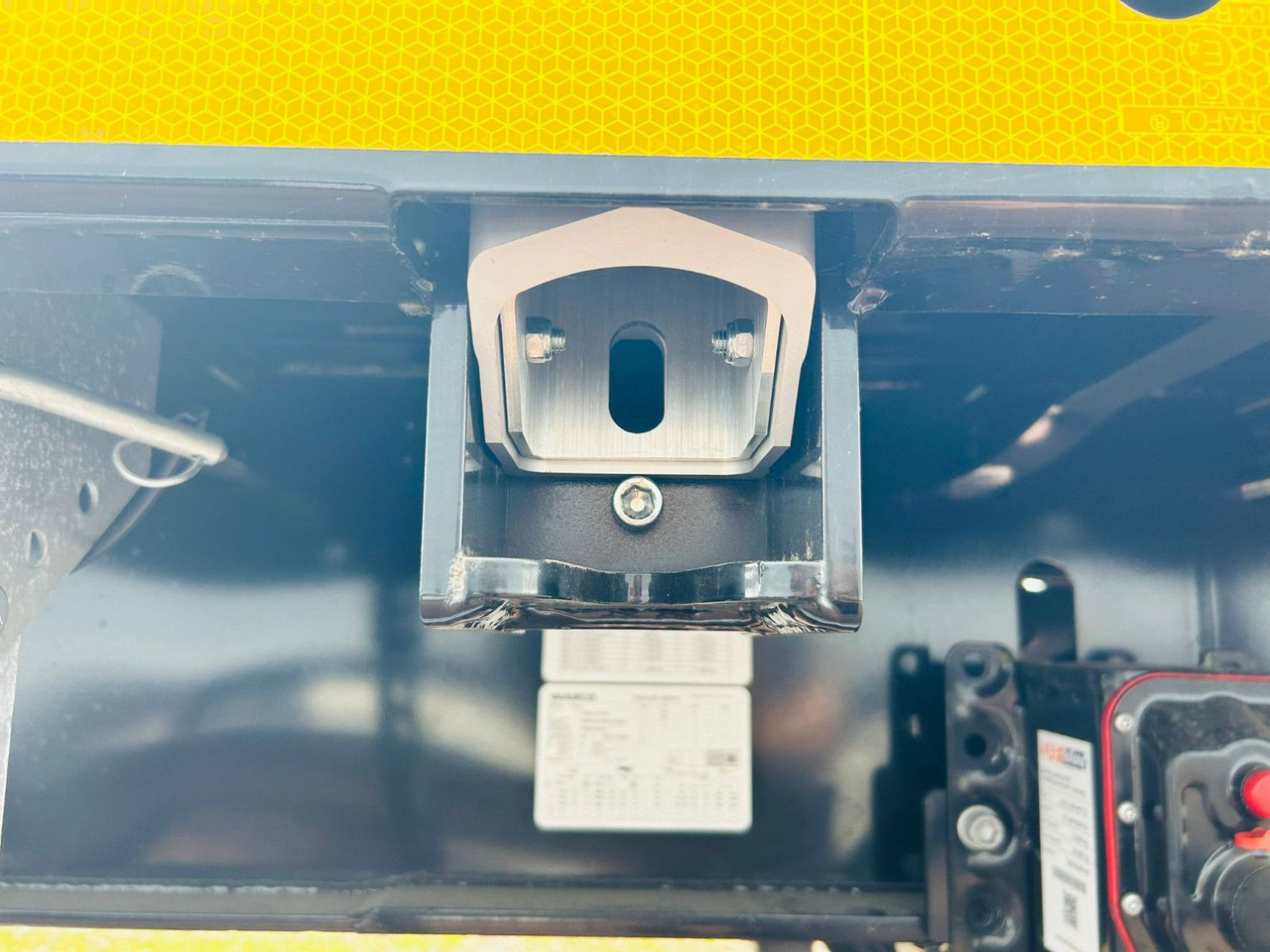 Timber semi-trailer PAVIC PRSH27 Plateau Rungen Schnellwechselsystem: picture 8