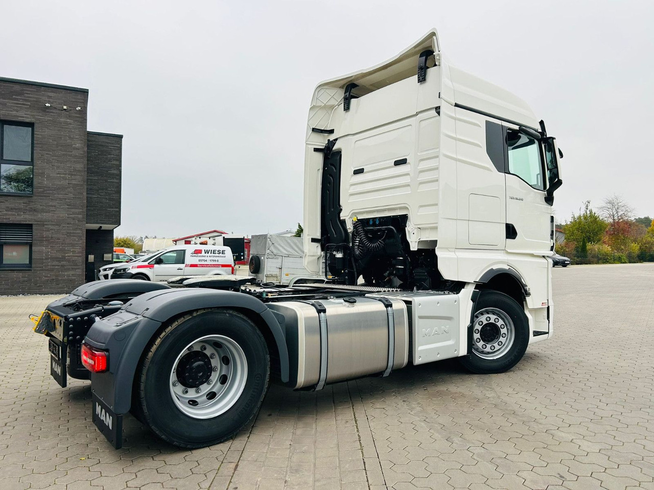 MAN TGX 18.510 4x2 BL 2 Kreis Hydraulik möglich - Tractor unit: picture 4 MAN TGX 18.510 4x2 BL 2 Kreis Hydraulik möglich - Tractor unit: picture 4