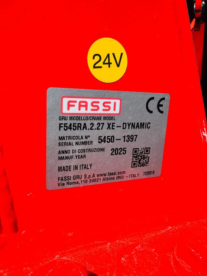 Tatra 6x6x6 Phoenix Kran Fassi F545 + Fly JIB - Tractor unit: picture 5 Tatra 6x6x6 Phoenix Kran Fassi F545 + Fly JIB - Tractor unit: picture 5