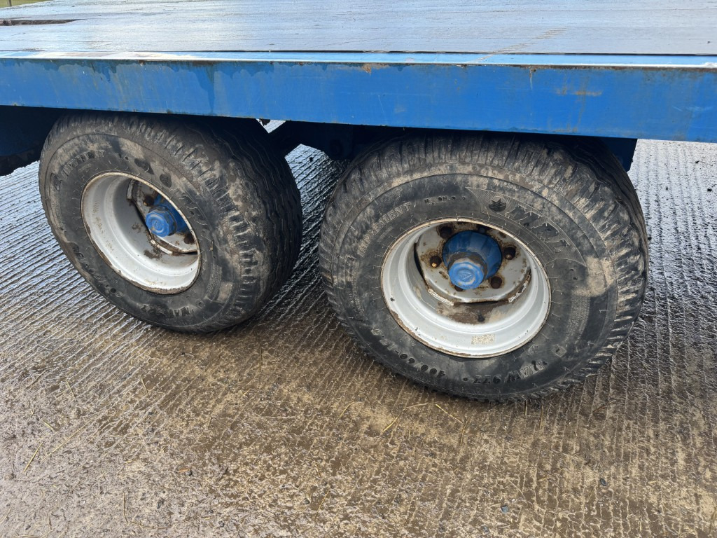 Stewart Bale trailer - Farm tractor: picture 4 Stewart Bale trailer - Farm tractor: picture 4