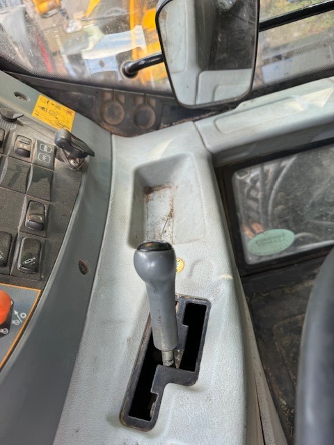 VALTRA T183 DIRECT DRIVE - Farm tractor: picture 2 VALTRA T183 DIRECT DRIVE - Farm tractor: picture 2