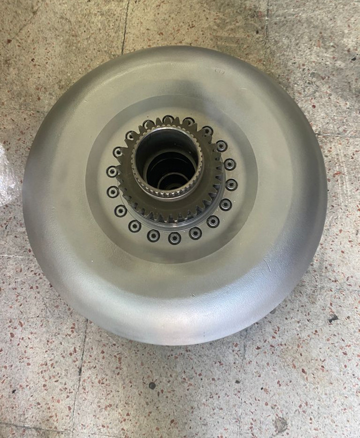 Volvo F12 VT2506 ,PT P2606 ( ) VOE11418972 Volvo VOLVO F12 FL12 FM9 FM12 11418972 articulated dump - Transmission for Articulated dumper: picture 1 Volvo F12 VT2506 ,PT P2606 ( ) VOE11418972 Volvo VOLVO F12 FL12 FM9 FM12 11418972 articulated dump - Transmission for Articulated dumper: picture 1