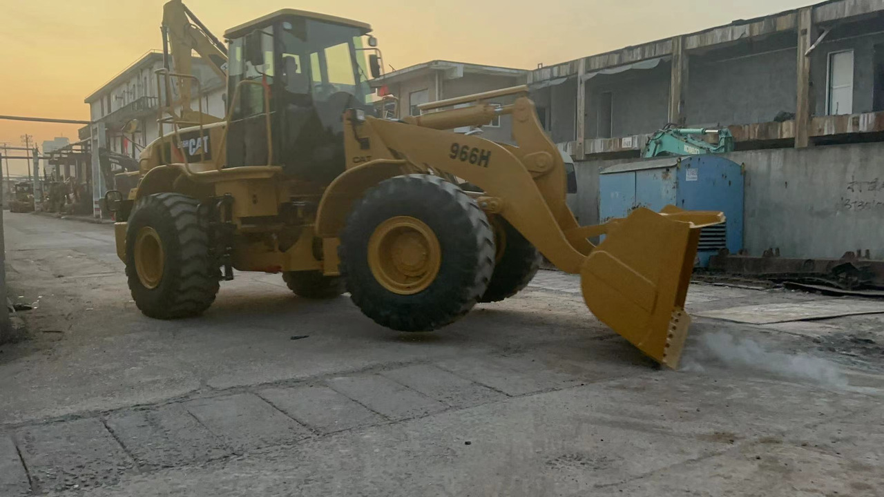 CATERPILLAR 966H - Wheel excavator: picture 3 CATERPILLAR 966H - Wheel excavator: picture 3
