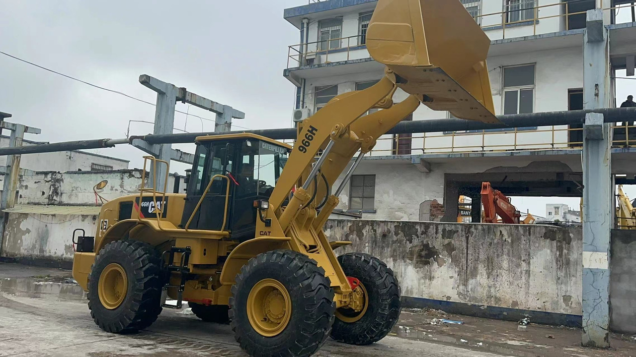 CATERPILLAR 966H - Wheel excavator: picture 2 CATERPILLAR 966H - Wheel excavator: picture 2