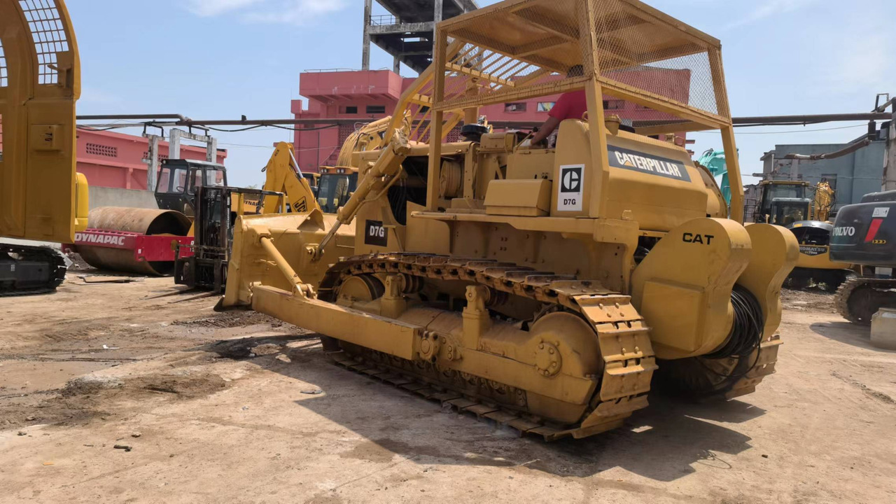 CATERPILLAR D7G - Bulldozer: picture 4 CATERPILLAR D7G - Bulldozer: picture 4