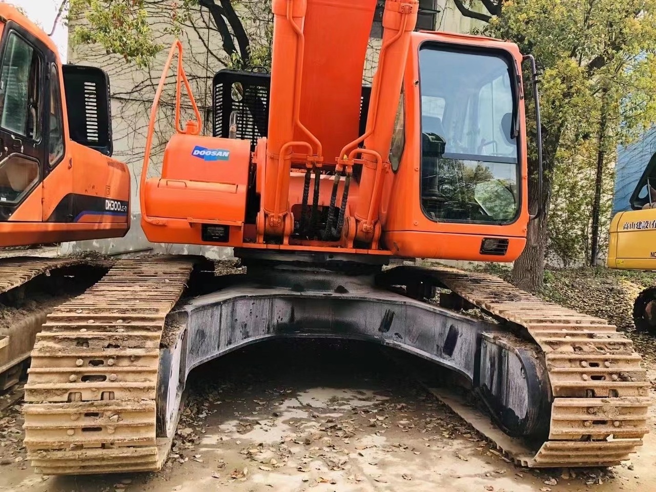 DOOSAN DH420LC-7 - Crawler excavator: picture 3 DOOSAN DH420LC-7 - Crawler excavator: picture 3