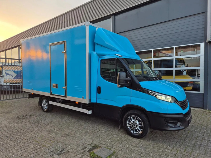 Iveco Daily 35S18 3.0D Koffer/ Xenon/ Airco - Box van: picture 1 Iveco Daily 35S18 3.0D Koffer/ Xenon/ Airco - Box van: picture 1