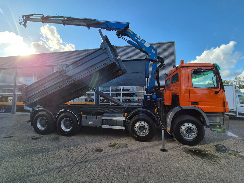 Mercedes-Benz Actros 3241 8X4 Containersysteem/ 20T HMF crane/ Manual - Hook lift truck, Crane truck: picture 2 Mercedes-Benz Actros 3241 8X4 Containersysteem/ 20T HMF crane/ Manual - Hook lift truck, Crane truck: picture 2