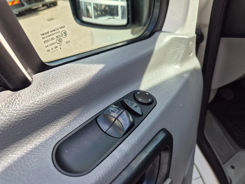 Refrigerated van Mercedes-Benz Sprinter 310 CDI 5+5 Turen TIEFFROST -40C Carlsen Baltic EURO 5 EIS: picture 12 Refrigerated van Mercedes-Benz Sprinter 310 CDI 5+5 Turen TIEFFROST -40C Carlsen Baltic EURO 5 EIS: picture 12