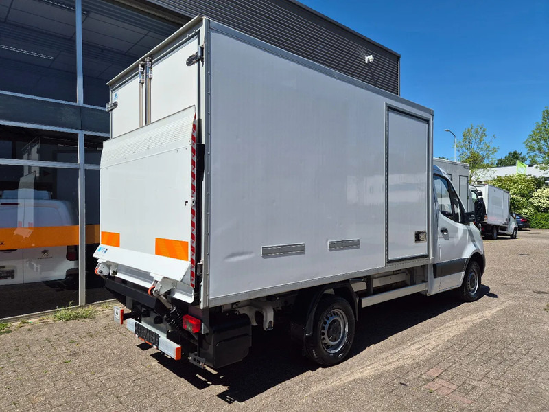 Mercedes-Benz Sprinter 315 CDI/ Kuhlkoffer/ TK V300 MAX/ LBW/ Stby230 - Refrigerated van: picture 3 Mercedes-Benz Sprinter 315 CDI/ Kuhlkoffer/ TK V300 MAX/ LBW/ Stby230 - Refrigerated van: picture 3