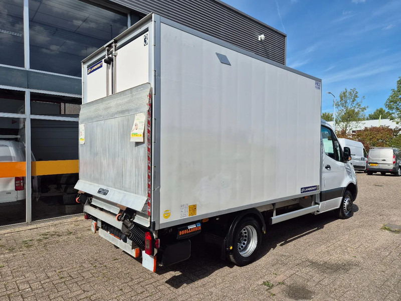 Mercedes-Benz Sprinter 516 CDI/ Kuhlkoffer/ Carrier Xarios 300/ -20/ +20/ Standby 230V - Refrigerated van: picture 3 Mercedes-Benz Sprinter 516 CDI/ Kuhlkoffer/ Carrier Xarios 300/ -20/ +20/ Standby 230V - Refrigerated van: picture 3