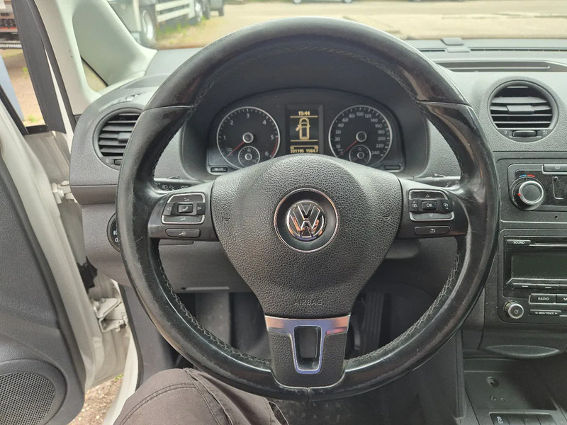 Small van Volkswagen Caddy Maxi 1.6 TDI 75KW Euro 5L Airco: picture 17 Small van Volkswagen Caddy Maxi 1.6 TDI 75KW Euro 5L Airco: picture 17