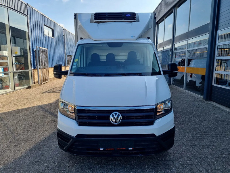 Volkswagen Crafter 50 2.0 TDI Kuhlkoffer/ Carrier Xarios 350/ -20+20 - Refrigerated van: picture 3 Volkswagen Crafter 50 2.0 TDI Kuhlkoffer/ Carrier Xarios 350/ -20+20 - Refrigerated van: picture 3