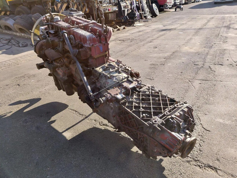 Iveco Mechanic Pomp 380PK Gearbox - Engine for Truck: picture 3 Iveco Mechanic Pomp 380PK Gearbox - Engine for Truck: picture 3