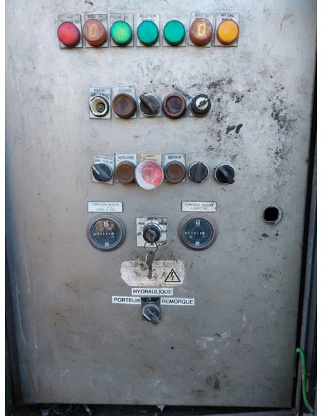 Vacuum truck MAN 33 33.360: picture 10