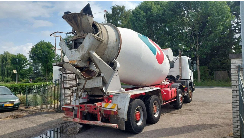 Scania P114-340 8x4 Mixer Full Steel Spring - Concrete mixer truck: picture 3 Scania P114-340 8x4 Mixer Full Steel Spring - Concrete mixer truck: picture 3