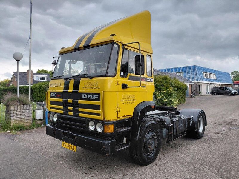 DAF 2300 4x2 HOLLAND Truckhead - Tractor unit: picture 1 DAF 2300 4x2 HOLLAND Truckhead - Tractor unit: picture 1