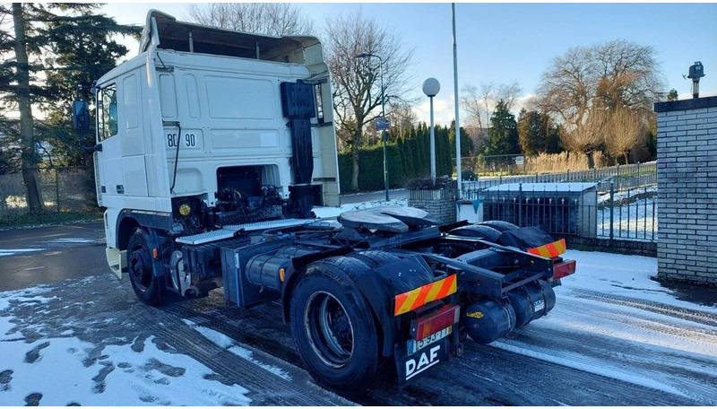 DAF XF 95.430 EURO 2 MANUAL GEARBOX - Tractor unit: picture 4 DAF XF 95.430 EURO 2 MANUAL GEARBOX - Tractor unit: picture 4