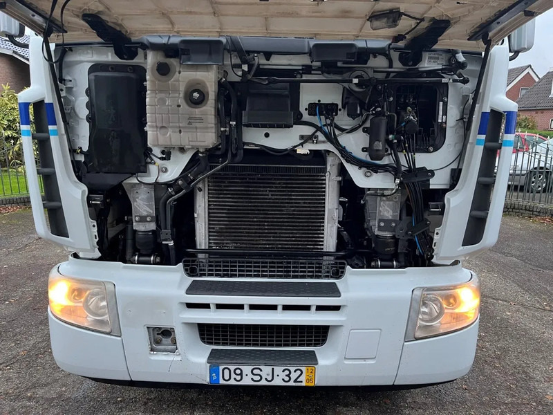 Renault Premium 460 AUTOMATIC RETARDER 2012 - Tractor unit: picture 3 Renault Premium 460 AUTOMATIC RETARDER 2012 - Tractor unit: picture 3
