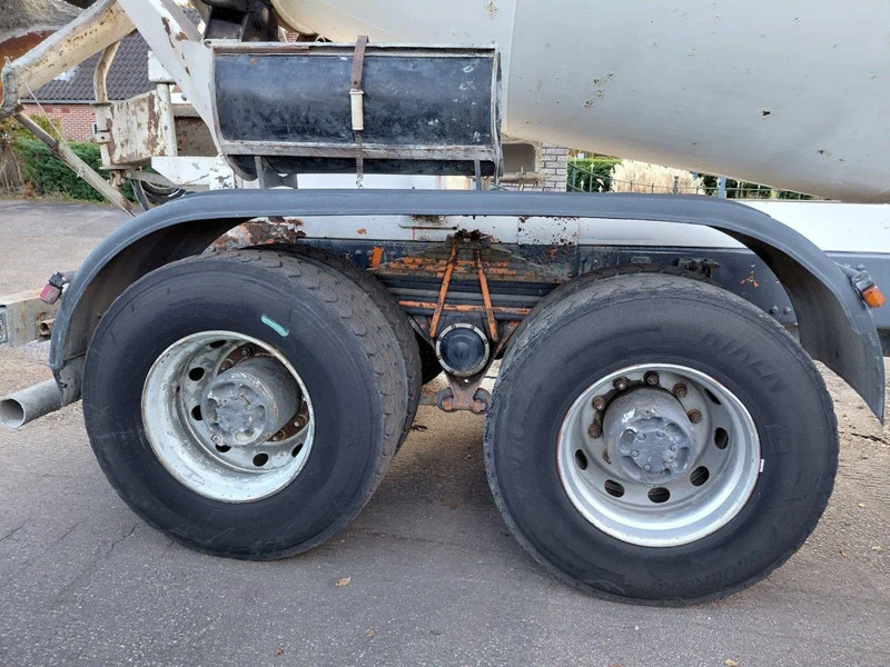 Concrete mixer truck Volvo FM 12.340 8x4 Mixer Steel Suspension: picture 10 Concrete mixer truck Volvo FM 12.340 8x4 Mixer Steel Suspension: picture 10