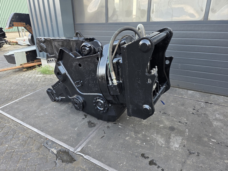 Caterpillar mp 318 oilquick caterpillar pulveriser crusher verachtert - Demolition shears: picture 2 Caterpillar mp 318 oilquick caterpillar pulveriser crusher verachtert - Demolition shears: picture 2
