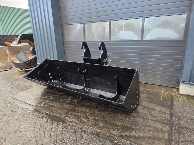 Verachtert cw55s kantelbak cw55 tilting bucket - Bucket for Construction machinery: picture 2 Verachtert cw55s kantelbak cw55 tilting bucket - Bucket for Construction machinery: picture 2