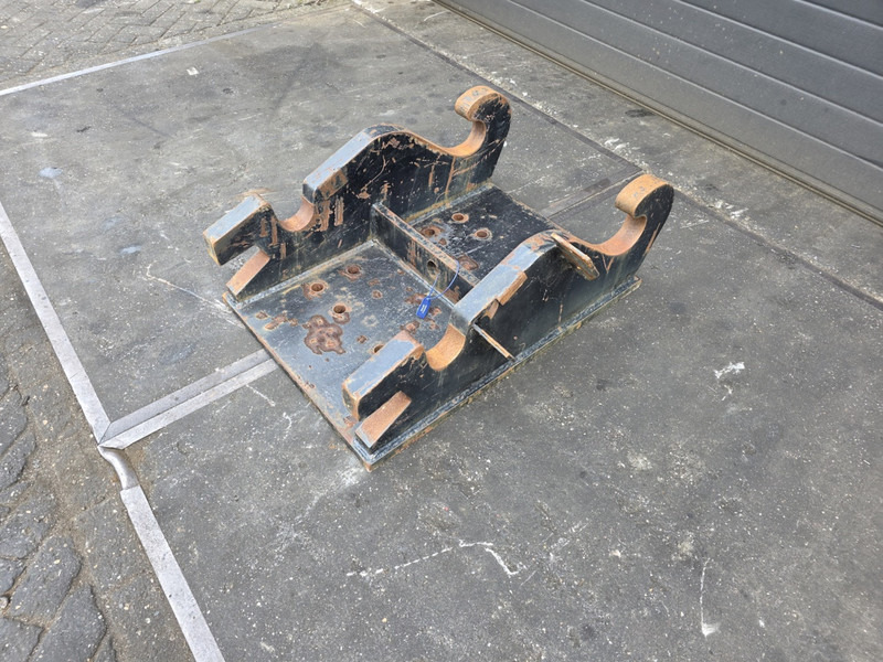 Adaptor plate cw55s verachtert kopplaat cw55s verachtert eurosteel - Bucket for Construction machinery: picture 1 Adaptor plate cw55s verachtert kopplaat cw55s verachtert eurosteel - Bucket for Construction machinery: picture 1