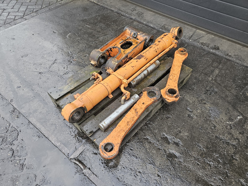 Doosan dx 180 cilinder drukstuk doosan dx link doosan dx180 - Bucket for Construction machinery: picture 1 Doosan dx 180 cilinder drukstuk doosan dx link doosan dx180 - Bucket for Construction machinery: picture 1