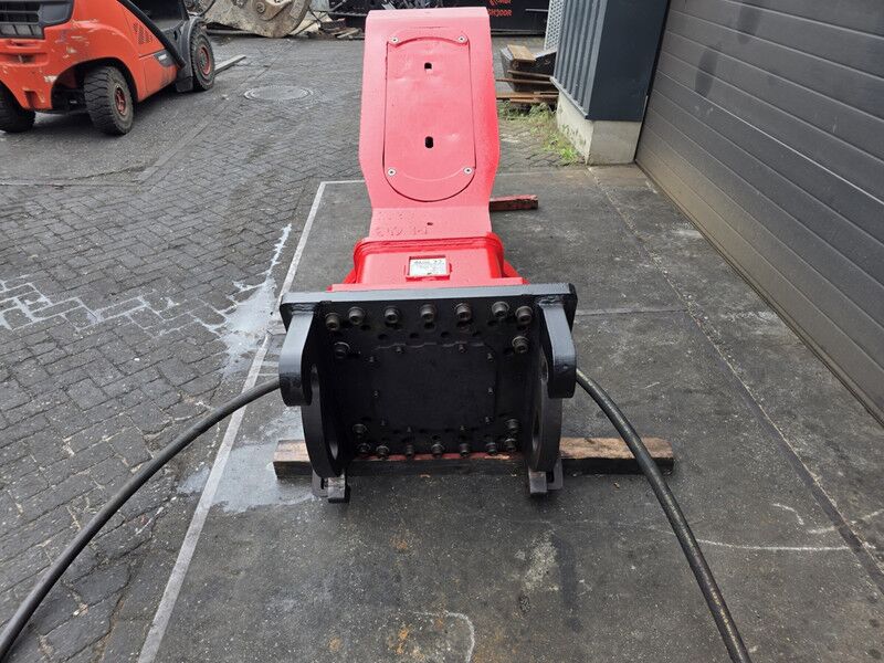 Rotar rss20 schaar scrap shear rotar rss20 shear cw40 - Demolition shears: picture 4 Rotar rss20 schaar scrap shear rotar rss20 shear cw40 - Demolition shears: picture 4