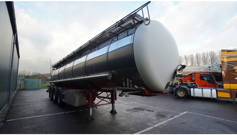 Burg 3 AXLE TANK CHEMIE TRAILER 30.000LTR - Tank semi-trailer: picture 3 Burg 3 AXLE TANK CHEMIE TRAILER 30.000LTR - Tank semi-trailer: picture 3