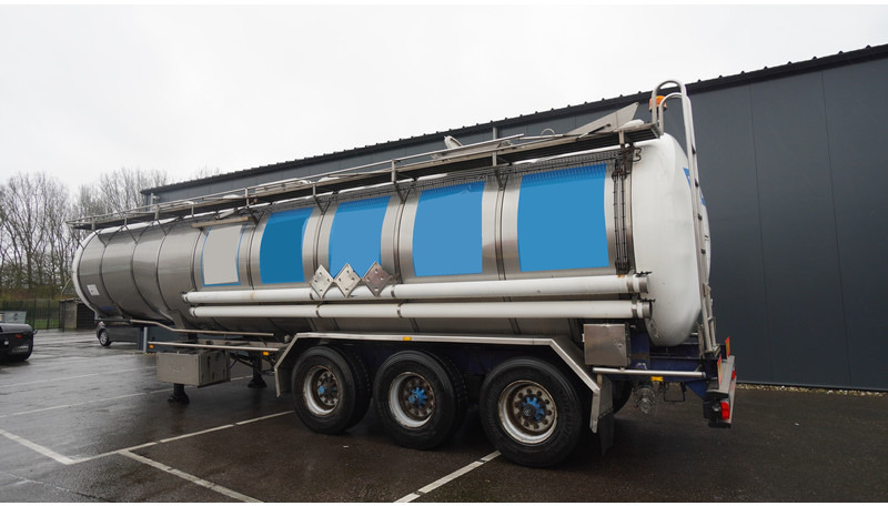 Tank semi-trailer for transportation of food Burg 3 AXLE WATER TANK 32.000LTR: picture 6