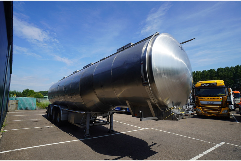 Dijkstra 3 AXLE FOOD TRAILER 26.500 LTR - Tank semi-trailer: picture 3 Dijkstra 3 AXLE FOOD TRAILER 26.500 LTR - Tank semi-trailer: picture 3