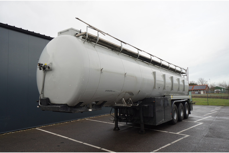 Dijkstra 3 AXLE TANK TRAILER 36 M3 - Tank semi-trailer: picture 2 Dijkstra 3 AXLE TANK TRAILER 36 M3 - Tank semi-trailer: picture 2