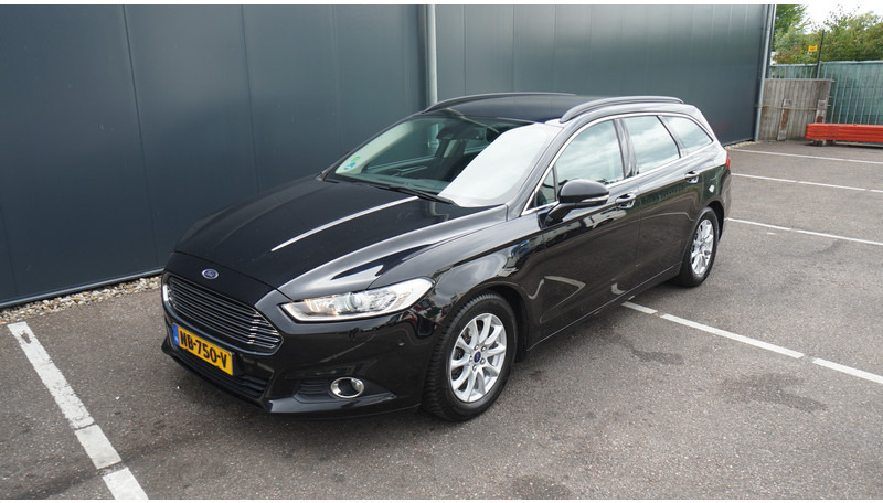 Ford Mondeo 1.5 TDCi Trend Lease Edition - Minibus, Passenger van: picture 3 Ford Mondeo 1.5 TDCi Trend Lease Edition - Minibus, Passenger van: picture 3