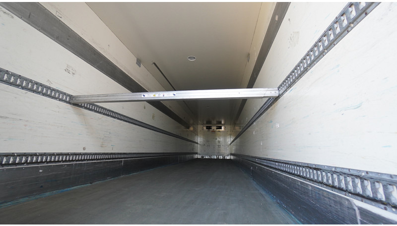 H.T.F. 3 AXLE FRIGO TRAILER CARRIER VECTOR 1800 - Refrigerator semi-trailer: picture 4 H.T.F. 3 AXLE FRIGO TRAILER CARRIER VECTOR 1800 - Refrigerator semi-trailer: picture 4