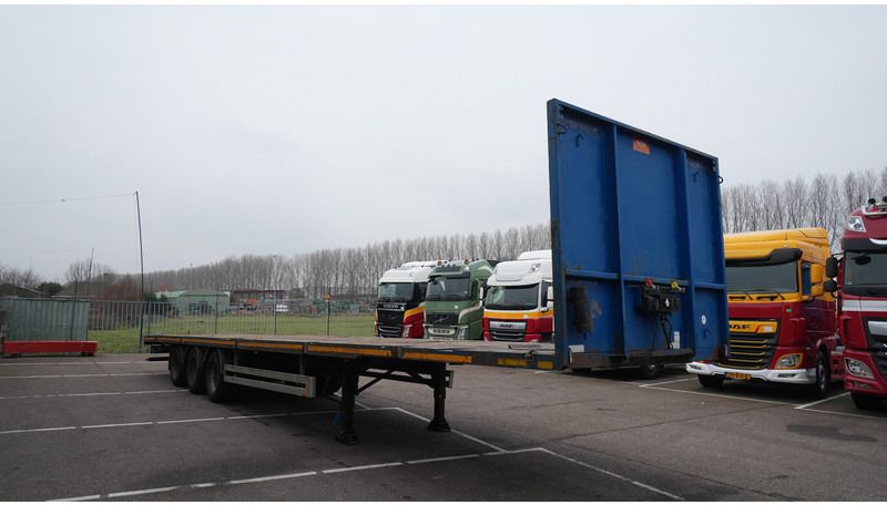 Pacton Fatbed trailer with twistlocks - Dropside/ Flatbed semi-trailer: picture 3 Pacton Fatbed trailer with twistlocks - Dropside/ Flatbed semi-trailer: picture 3