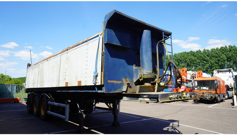 Renders Tipper trailer - Tipper semi-trailer: picture 3 Renders Tipper trailer - Tipper semi-trailer: picture 3