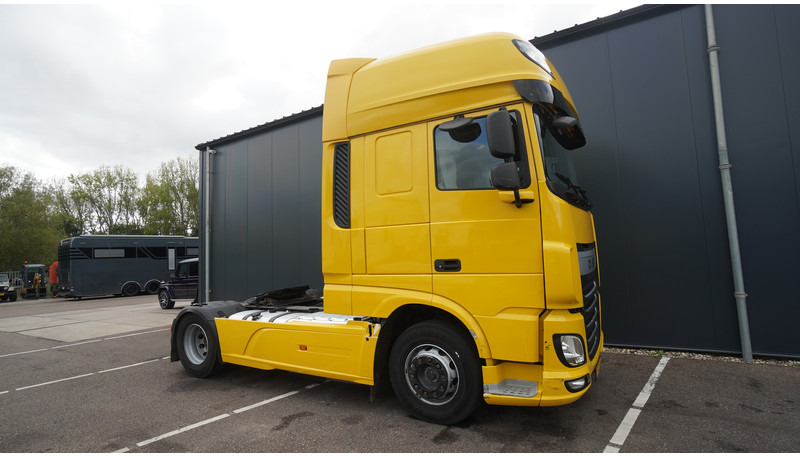 DAF XF 460 SSC EURO 6 - Tractor unit: picture 4 DAF XF 460 SSC EURO 6 - Tractor unit: picture 4