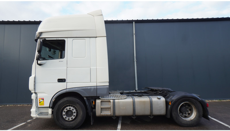 DAF XF510 FT SSC EURO 6 ENGINE PROBLEM - Tractor unit: picture 1 DAF XF510 FT SSC EURO 6 ENGINE PROBLEM - Tractor unit: picture 1
