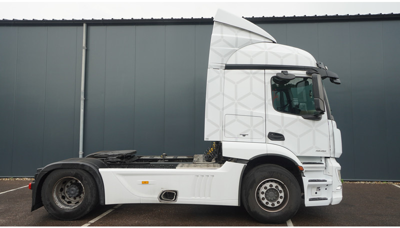 Mercedes-Benz ACTROS 1936 EURO 6 892.000KM - Tractor unit: picture 2 Mercedes-Benz ACTROS 1936 EURO 6 892.000KM - Tractor unit: picture 2