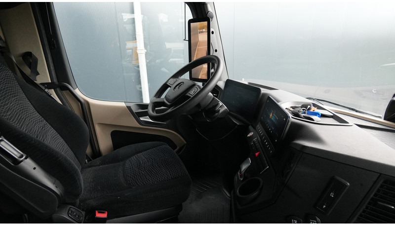 Mercedes-Benz ACTROS 1945 GIGASPACE 728.200KM - Tractor unit: picture 5 Mercedes-Benz ACTROS 1945 GIGASPACE 728.200KM - Tractor unit: picture 5