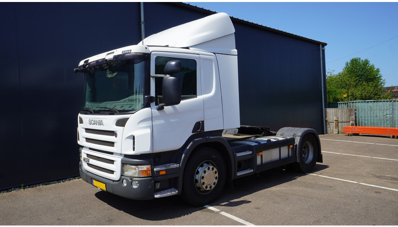 Scania P 320 EURO 5 770.000KM - Tractor unit: picture 3 Scania P 320 EURO 5 770.000KM - Tractor unit: picture 3