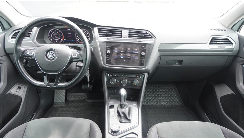 Volkswagen Tiguan 2.0 TDI R LINE 4MOTION - Minibus, Passenger van: picture 5 Volkswagen Tiguan 2.0 TDI R LINE 4MOTION - Minibus, Passenger van: picture 5