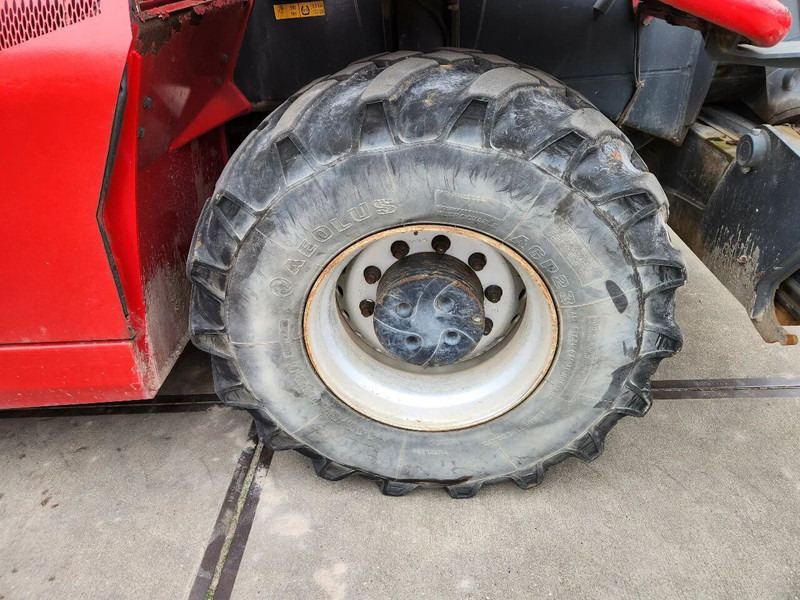 Loader MAGNI 5.35, 2015, 35M, Airco, Remote, 8990H, First owner: picture 19