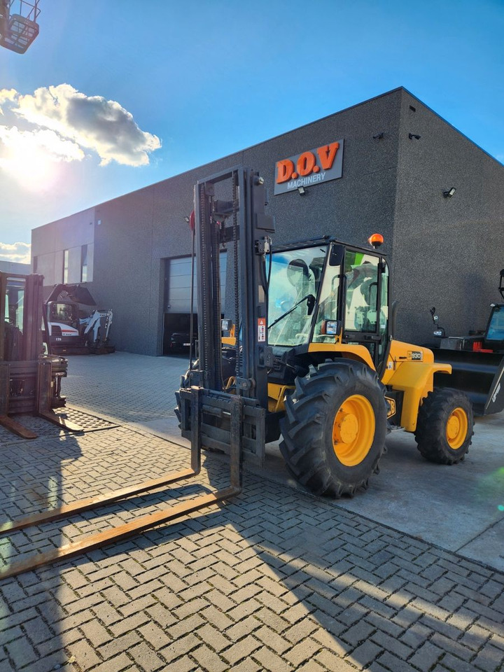JCB 930 4 x 4 - Diesel forklift: picture 1 JCB 930 4 x 4 - Diesel forklift: picture 1